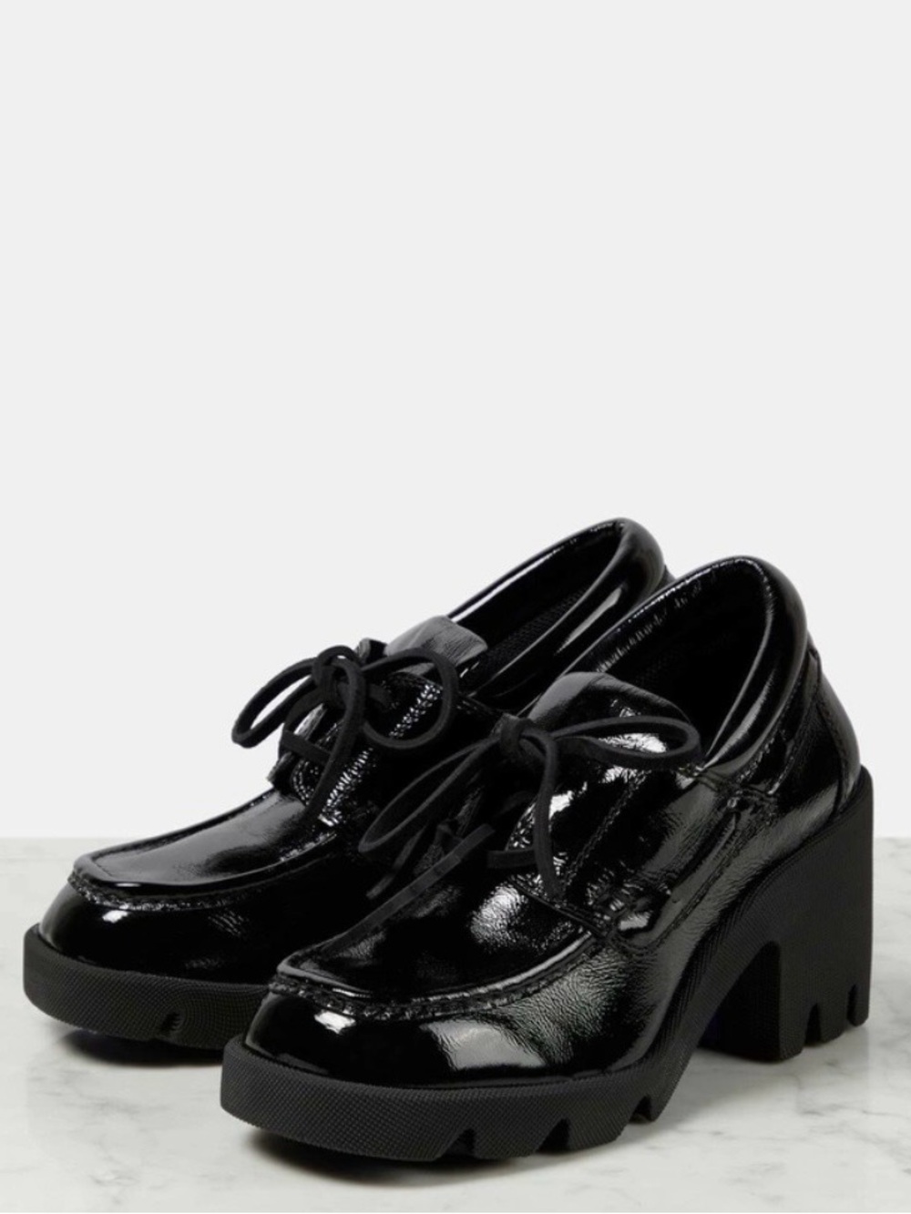 Burberry Black Patent Leather Platform Lace-Up Pump, EU 38